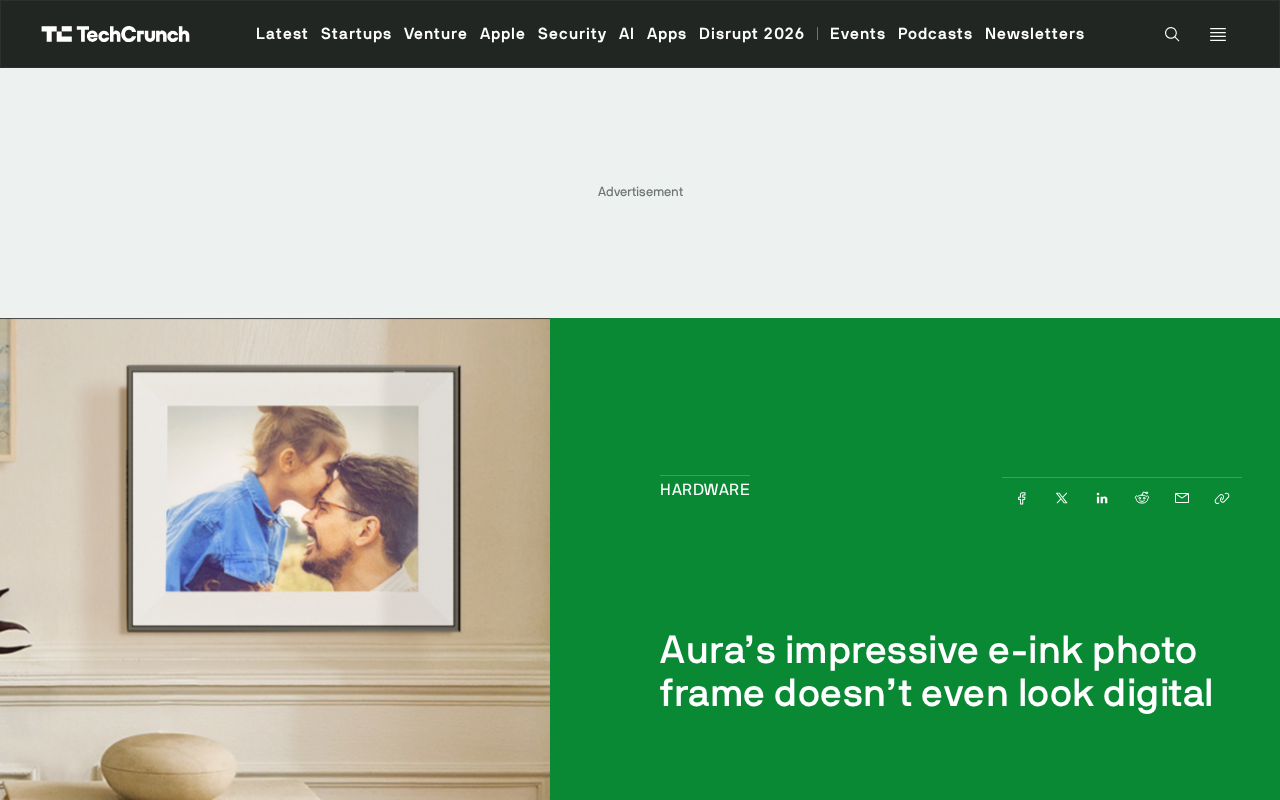 Aura Ink E-Ink Photo Frame Review: A Home Art Piece That Makes Technology Invisible